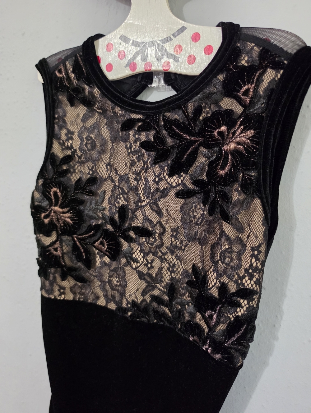 Details Dancewear with Lace and Embroidered Velvet Bodysuit Leotard Size Med - Picture 2 of 13